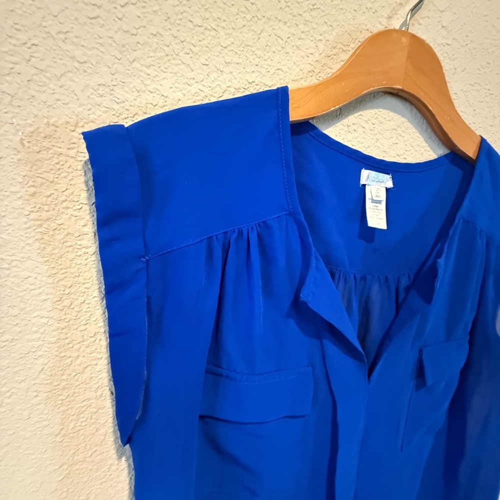 Marisol Cobalt Blue Cuffed Cap Sleeve V-Neck Sheer Blouse With Utility Pockets - Picture 4 of 4